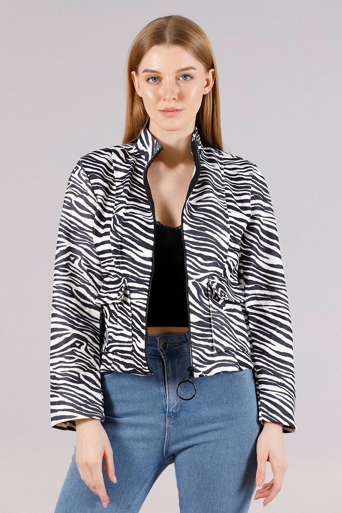 Topshow Zebra Flap Pocket Judge Collar Wholesale Coat