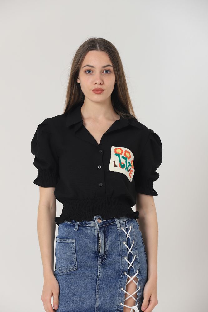 Black wall embroidery shirt