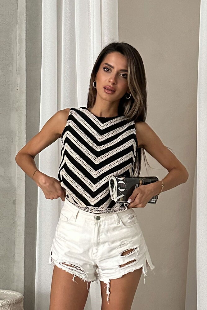 Topshow Raw Black Sleeveless Zebra Pattern Crochet Wholesale Blouse