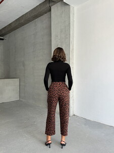 Topshow Coffee Black Leopard Printed Wholesale Pants #5