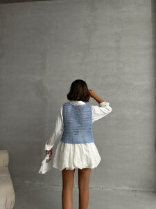 Topshow Blue Buttoned Lace Vest #5