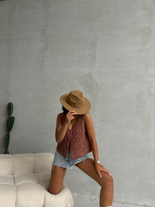 Topshow Brown Buttoned Lace Vest #2