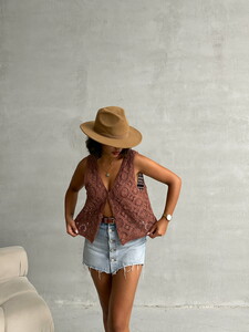 Topshow Brown Buttoned Lace Vest #3