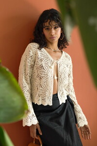 Topshow Raw Laced Buttonless Wholesale Cardigan #2