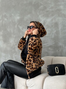 Topshow Camel Leopard Look Plush Wholesale Coat #3