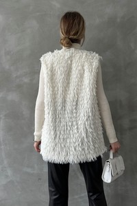 Topshow Cream Feather Wholesale Vest #5