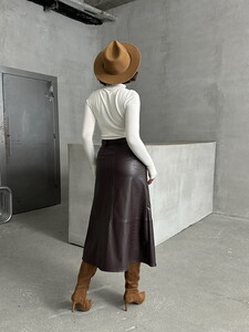 Topshow Brown Snake D. Leather Belt Wholesale Skirt #5