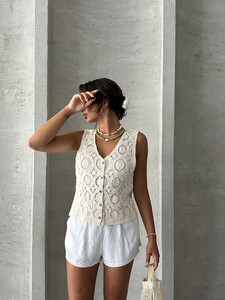 Topshow Raw Buttoned Lace Vest #2