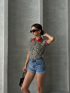 Topshow Small Leopard Leopard Printed Polo Neck T Shirt #3