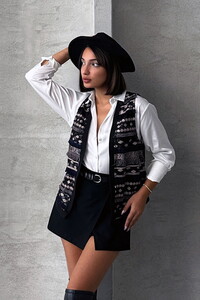 Topshow Black Embroidered Wholesale Vest #1