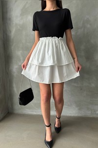 Topshow Black Cream Skirt Poplin Over-the-Knee Dress #1