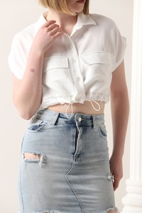 Linen shirt with cream wall #4