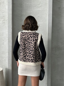 Topshow Stone Black Leopard Patterned Plush Wholesale Vest #5